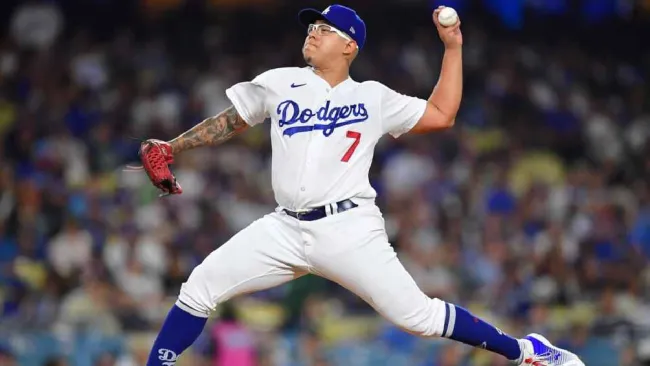 ¡Busca nuevo equipo! MLB colocó al Julio Urías en la lista de agentes libres