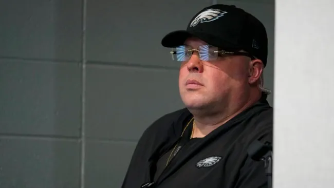 NFL no perdona a Dom DiSandro, jefe de seguridad de Eagles, permanece la multa de 100 mil dólares