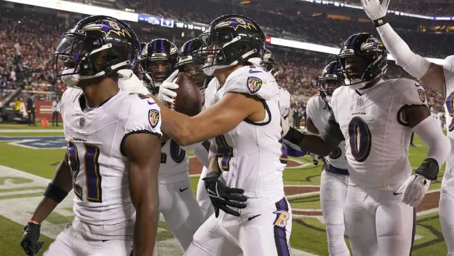 ¡Golpe de autoridad! Ravens humillan a los 49ers en el MNF de Navidad
