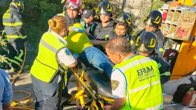 El accidentado solo presentó heridas y golpes leves en todo el cuerpo.