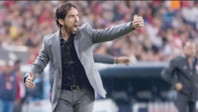 Espinoza dirigirá en el futbol ecuatoriano