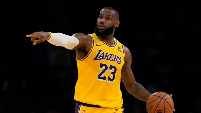 El basquetbolista en partido de NBA 