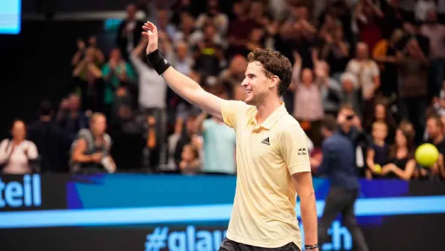 ¡De gala! Dominic Thiem viste la playera de México previo al Abierto de Australia