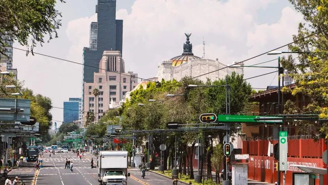 Estos son los vehículos que no circulan el martes 9 de enero 2024 