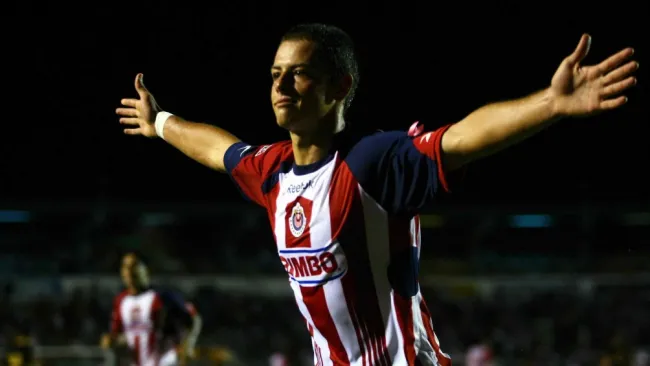 Agente de Chicharito Hernández sobre su pase a Chivas: 'El tema va bien'