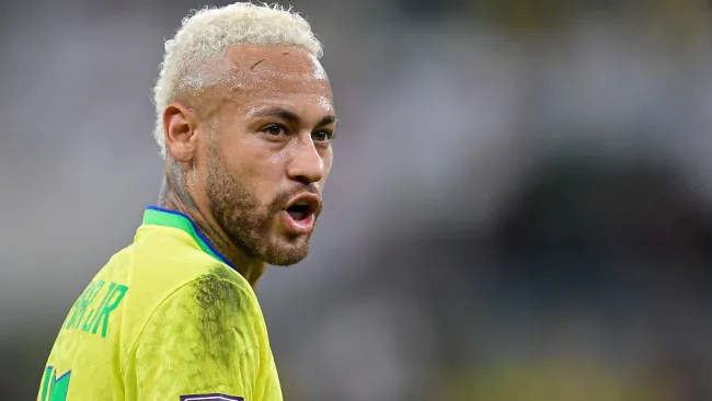 Neymar en un partido de Brasil