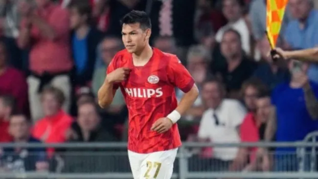 Hirving Lozano regresó a los entrenamientos con PSV