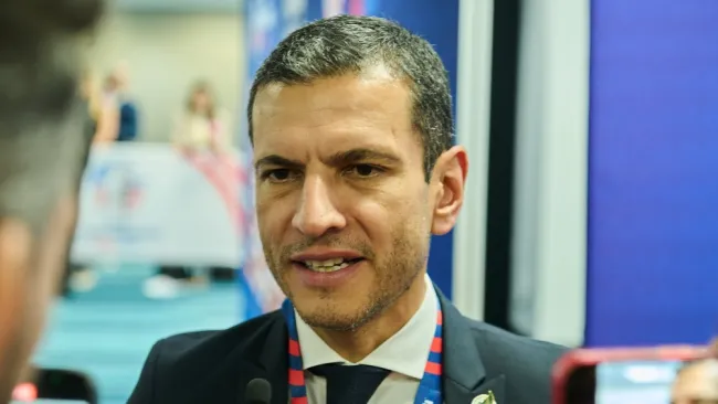 Lozano en entrevista