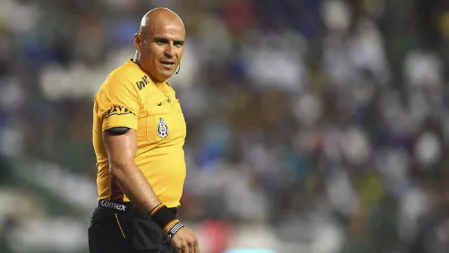 Paco Chacón pidió a los famosos hacer público su fanatismo por la Tauromaquia