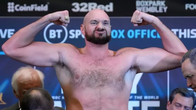 Combate entre Tyson Fury y Oleksandr Usyk se pospondrá