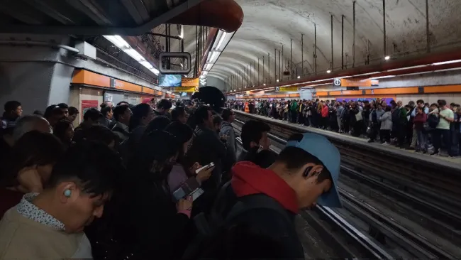 Los pasajeros de El Rosario a Barranca del Muerto la pasaron mal por la mañana.