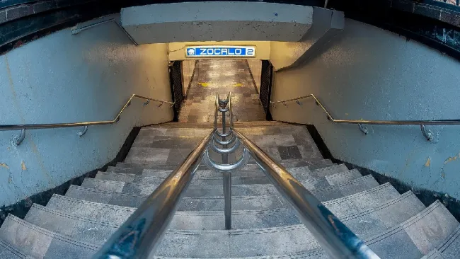 El Metro pide tomar precauciones en la Línea 2.