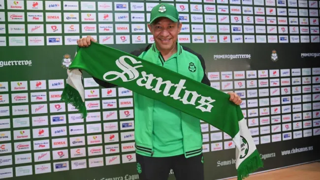 Ambriz quiere recuperar al misticismo de Santos Laguna