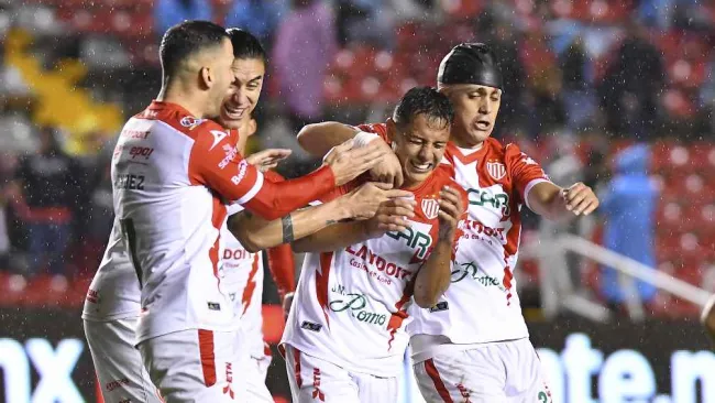¡Rescatan el invicto! Necaxa empata en Querétaro con gol de último minuto