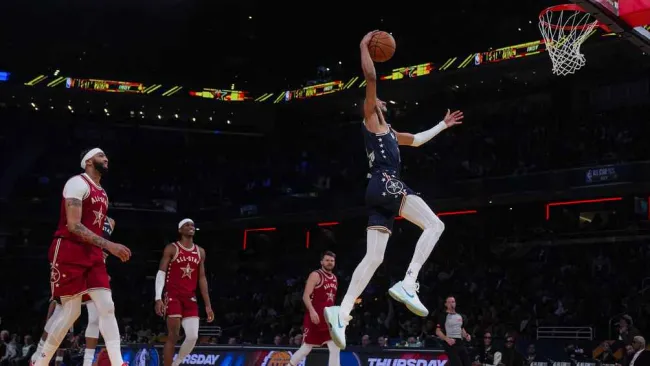 ¡Histórico! Por primera vez en un Juego de Estrellas de la NBA un equipo anotó más de 200 puntos