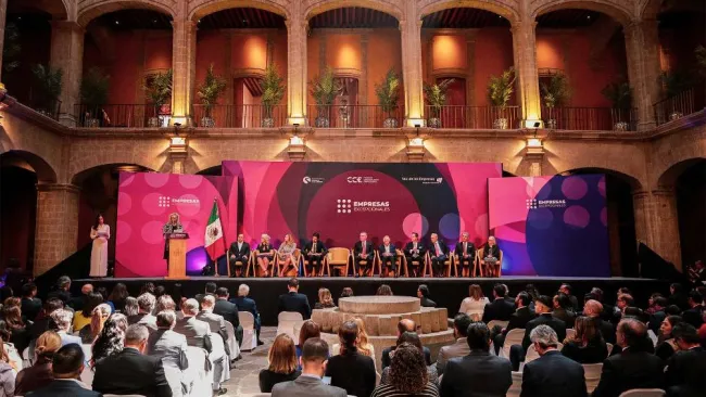 Orlegi Sports brilla en la ceremonia de Empresas Excepcionales 2023-2024