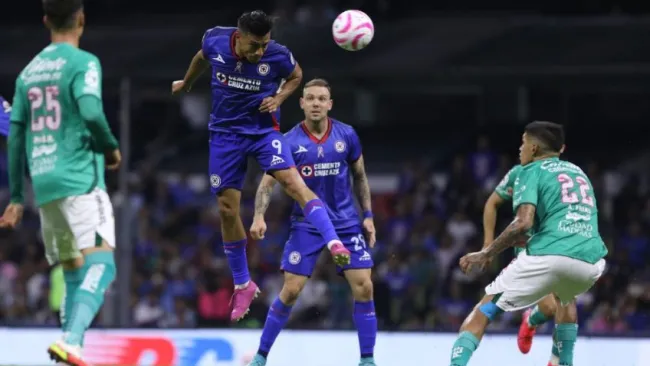 Cruz Azul visita a León