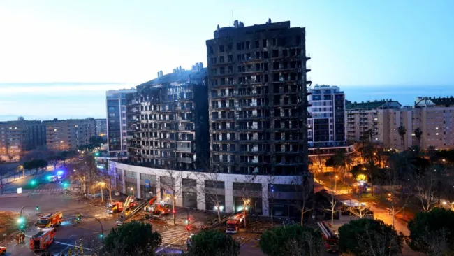 LaLiga: Suspenden partidos de Valencia y Levante por trágico incendio 