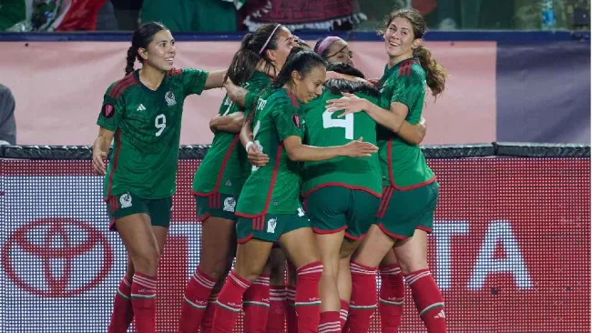 ¡Gol histórico! Lizbeth Ovalle rompió la sequía de México de 14 años sin marcar ante USA