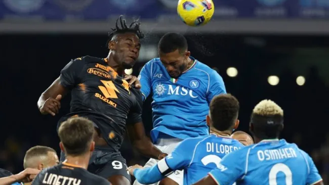 Napoli empató ante Torino