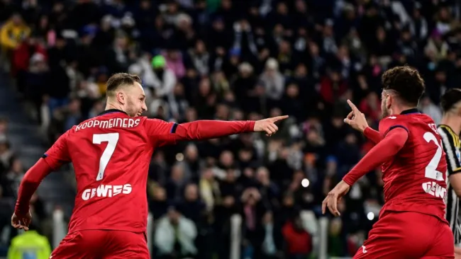 Doblete en el segundo tiempo para la visita 