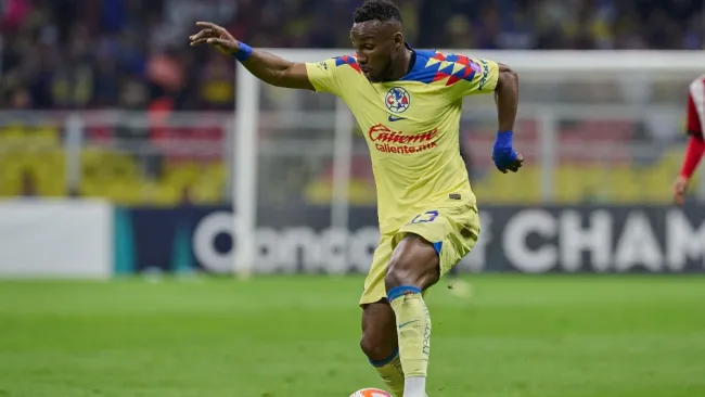 Julián Quiñones fue autocrítico tras la Vuelta ante Chivas: "Ya la habíamos cag...do en el 1T"