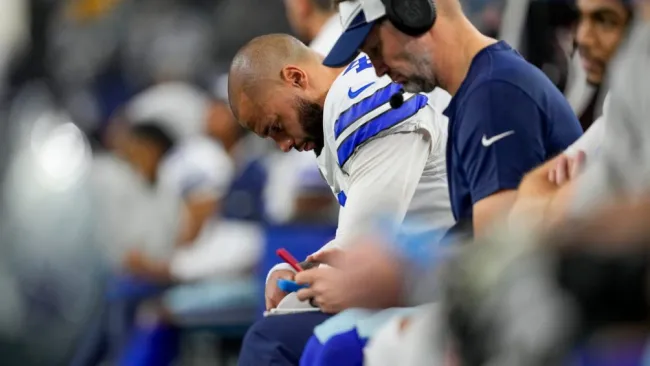 Dak Prescott, QB de los Cowboys, afronta demanda por presunta agresión sexual