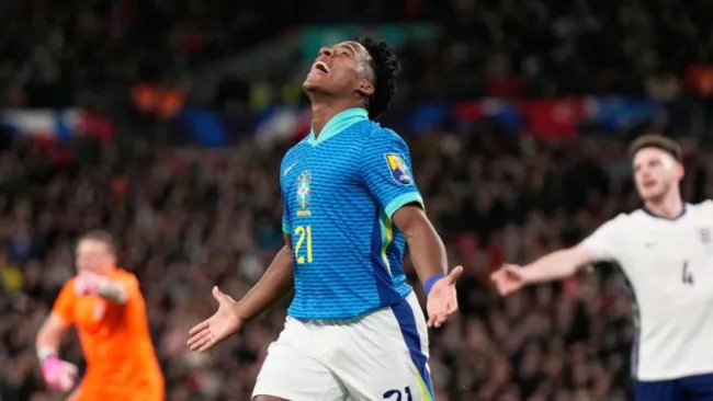 Endrick le dio la victoria a la Selección de Brasil ante Inglaterra
