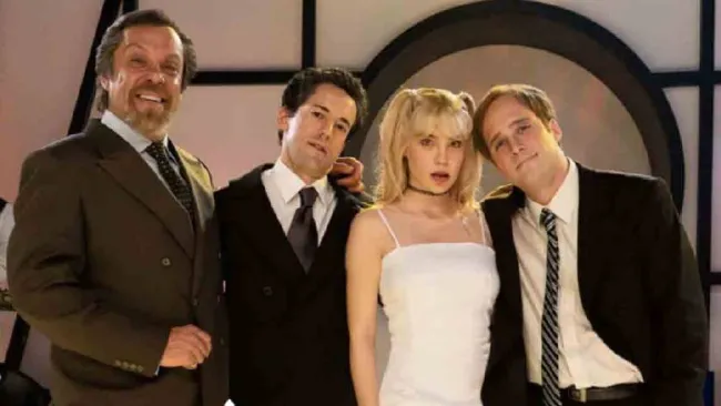 Revelan primeras imágenes de la serie de Paco Stanley, en la que participarán Belinda, Diego Boneta y Luis Gerardo Méndez