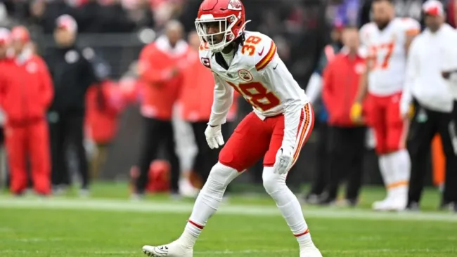 Titans finalizan acuerdo con los Chiefs para adquirir al esquinero L'Jarius Sneed