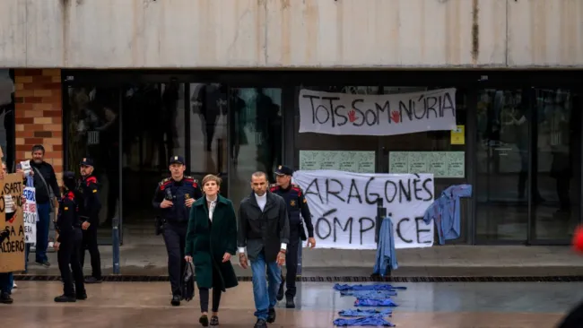 Dani Alves saliendo del Centro Brians 2 de Cataluña