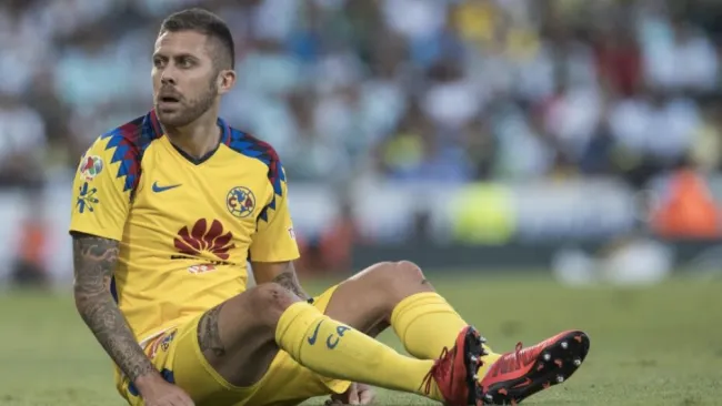 Ménez se quedó sin equipo