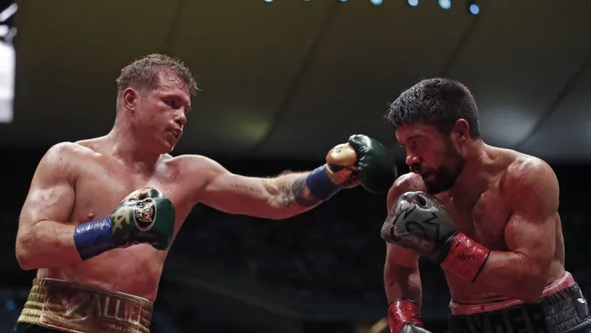 Canelo se enfrentará ante el mexicano Munguía 