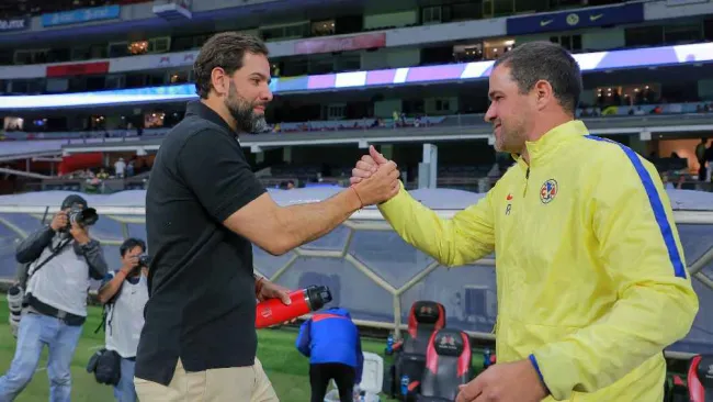 ¡De maestro a pupilo! André Jardine se reencuentra con Gustavo Leal