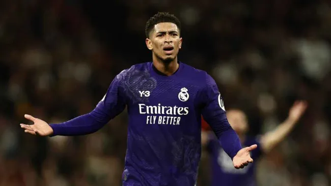 Carlo Ancelotti asegura que Bellingham ha aprendido como comportarse con los árbitros