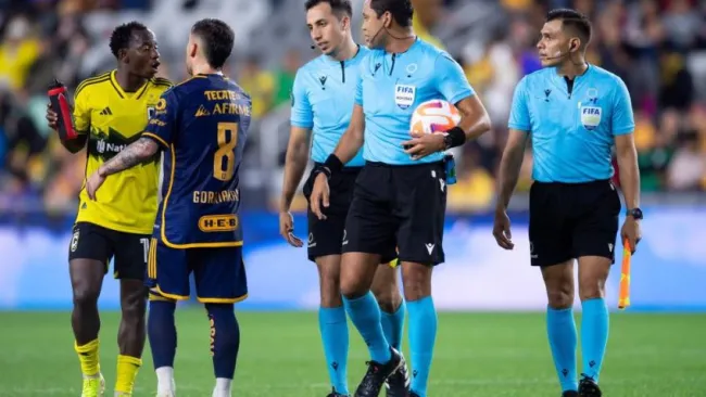 En Columbus Crew se quejaron del arbitraje