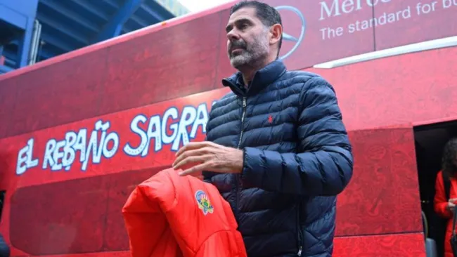 Fernando Hierro, director deportivo de Chivas, en la mira de Al-Nassr