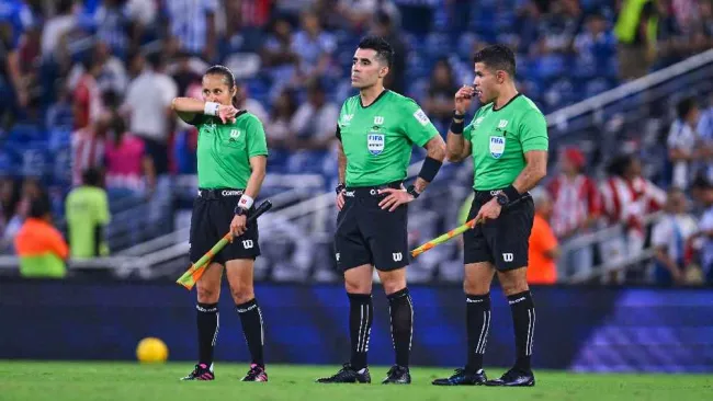 Comisión de árbitros explica porqué no se marcó penal a favor de Toluca