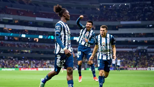 Los Tuzos en festejo ante América 