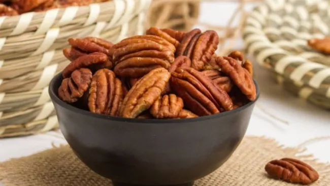 Nuez pecana tiene beneficios para la salud 