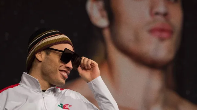 Julio César Chávez Jr. se rompe y confiesa que 'sintió cerca la muerte' en prisión 