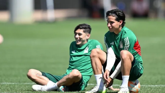Lainez causa baja de la Selección Mexicana