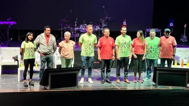 Presentaron las medallas y playeras del Medio Maratón de la Ciudad de México