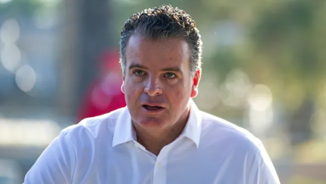 Dennis te Klose no contempla regresar a México con Chivas; seguirá en Feyenoord