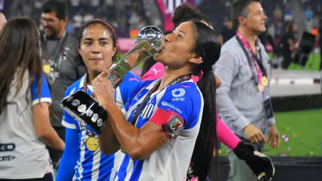 Rebeca Bernal sueña con llegar a Europa