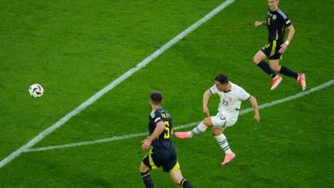 Shaqiri marcó ante Escocia en la Eurocopa