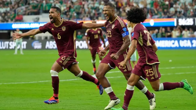 “Aquí está su padre”, así reaccionó prensa venezolana al triunfo sobre México