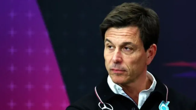 ‘Toto’ Wolff casi arruina la victoria de Russell en el GP de Austria: “La mayor estupidez de mi carrera”