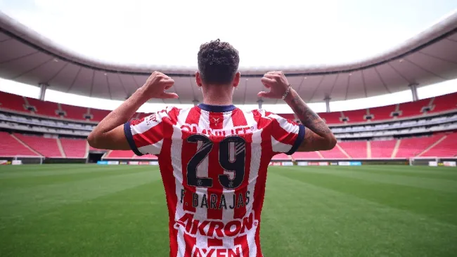 Chivas se olvida de los dorsales ‘9 y 10’