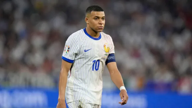 Mbappé tras eliminación de Francia: 'Mi Eurocopa fue un fracaso'
